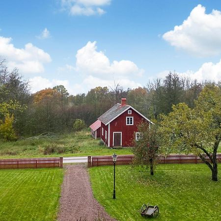 Awesome Home In Oedeshoeg With Wifi Odeshog Exterior foto